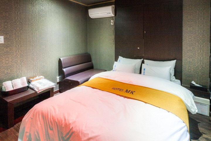 Hotel Mk Сувон Екстериор снимка